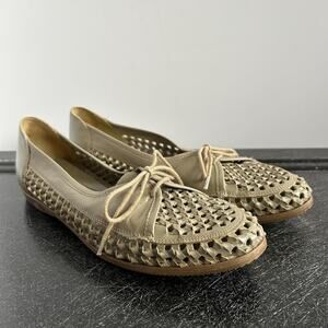 Vintage 80s Taupe Leather Lattice Cutout Loafer Flats 8